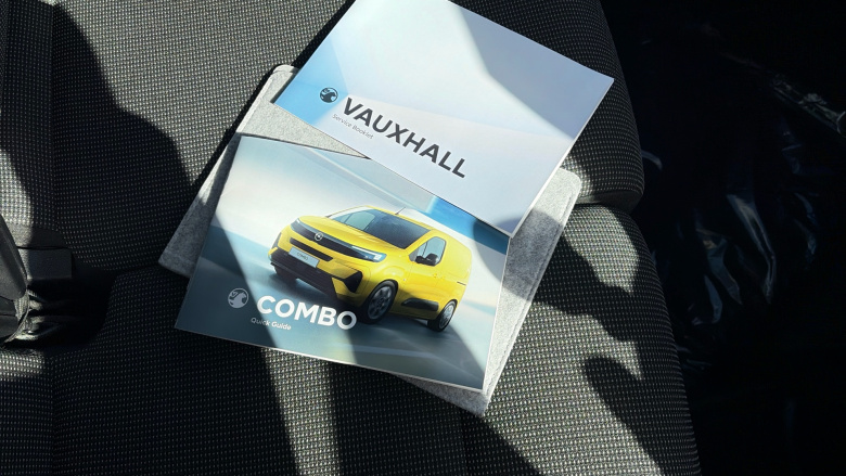 Vauxhall Combo Cargo Combo Xl Diesel 1.5 Turbo D 100ps Pro H1 Van